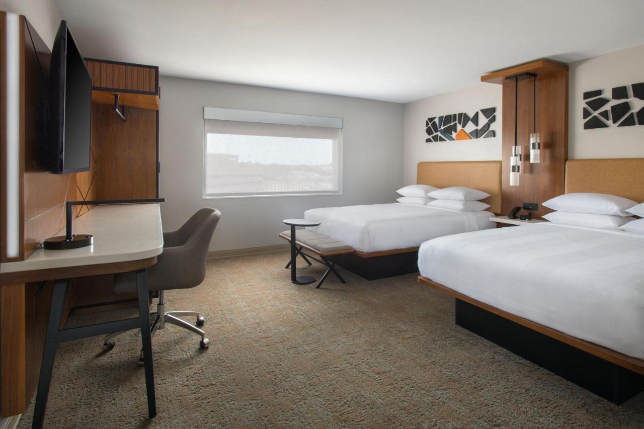 Hotel Marriott Downtown Springfield